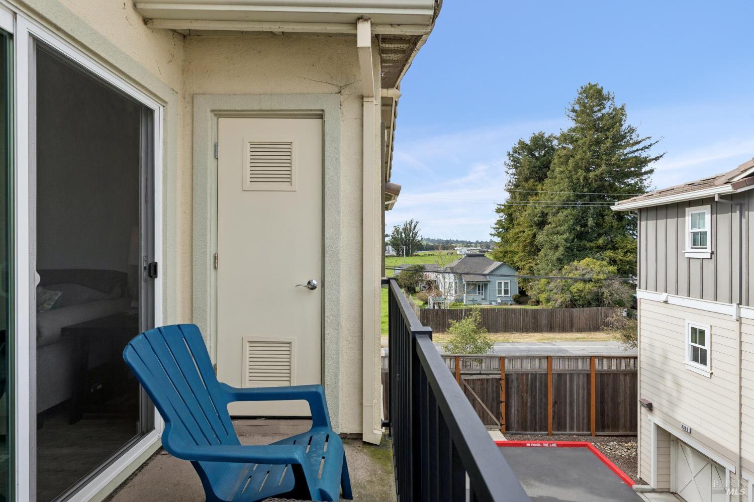 Detail Gallery Image 32 of 39 For 1414 Mauro Pietro Dr #301,  Petaluma,  CA 94954 - 3 Beds | 2 Baths