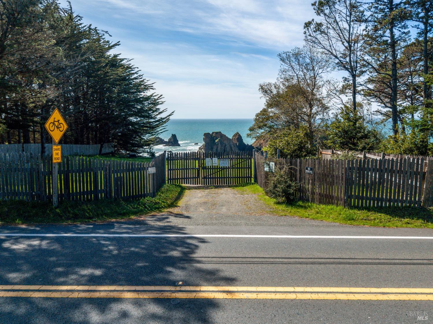 Detail Gallery Image 58 of 62 For 46701 Iversen Dr, Gualala,  CA 95445 - 2 Beds | 4/1 Baths