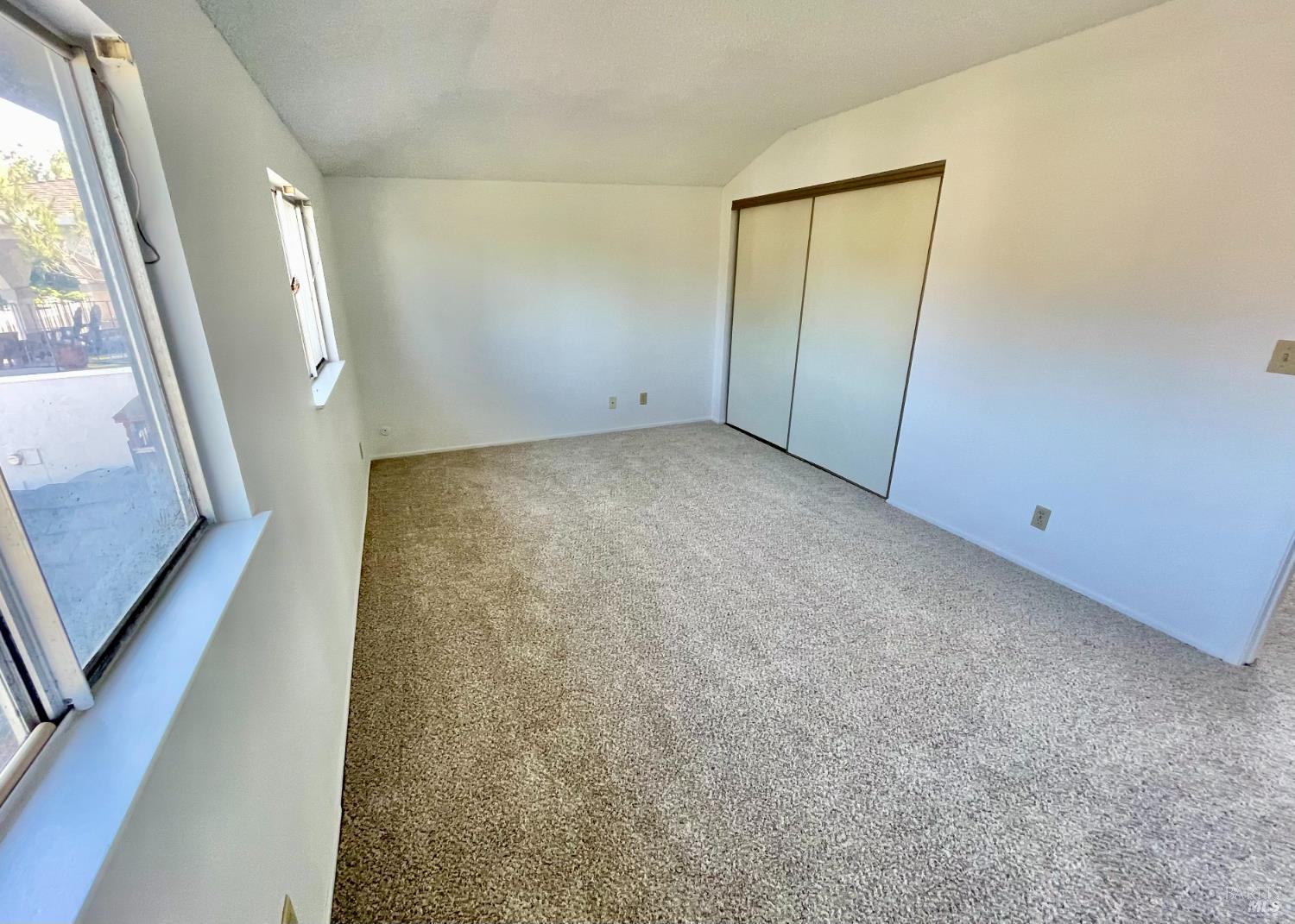 Detail Gallery Image 37 of 45 For 11 Dover Ct, Vallejo,  CA 94591 - 4 Beds | 2/1 Baths