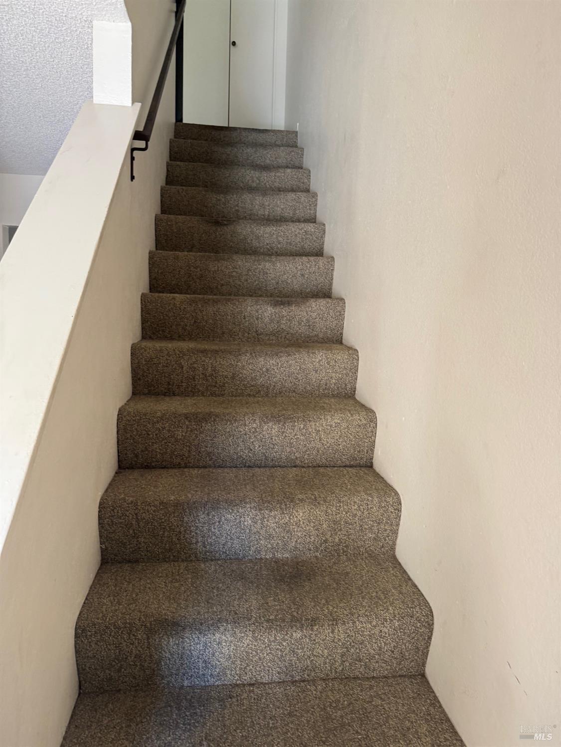 Detail Gallery Image 15 of 17 For 1916 Knolls Dr, Santa Rosa,  CA 95405 - 2 Beds | 1/1 Baths