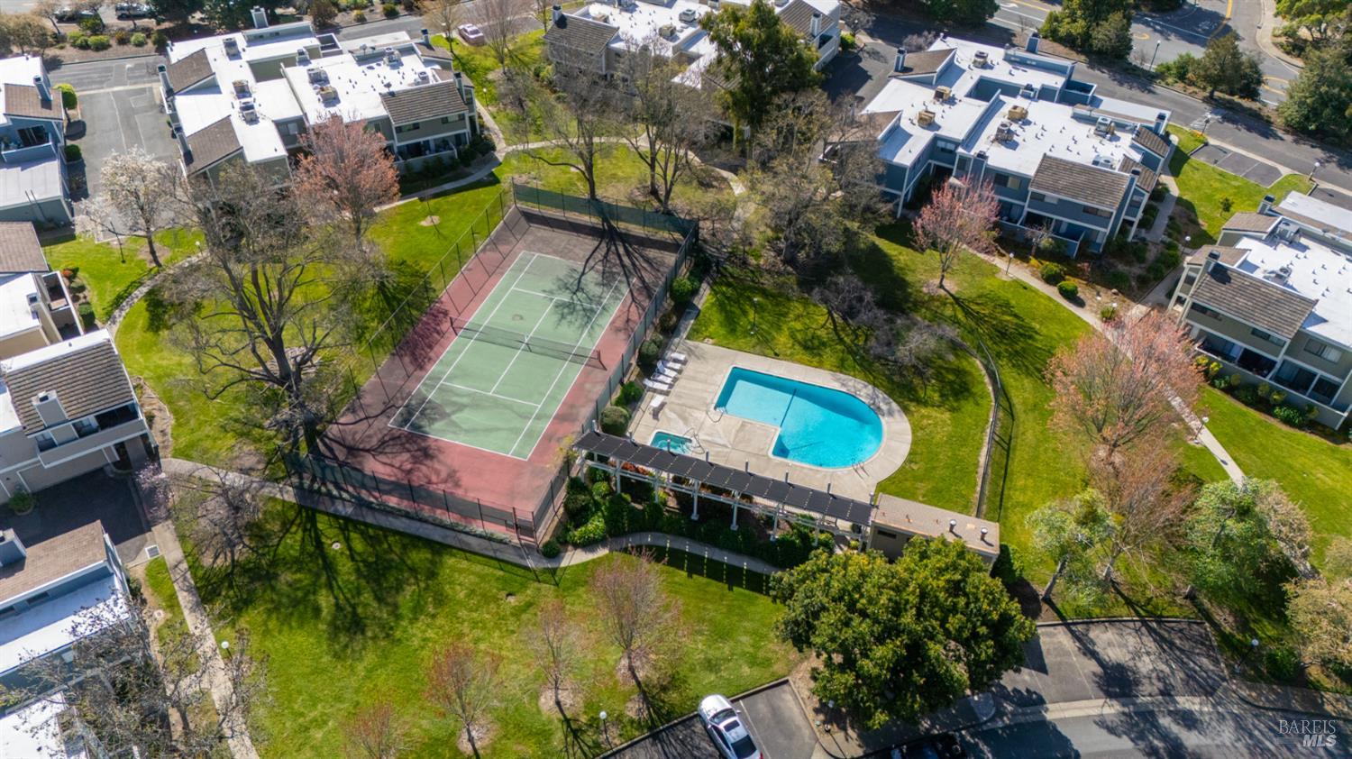 Detail Gallery Image 36 of 55 For 215 Apollo Unkn #1,  Hercules,  CA 94547 - 2 Beds | 1/1 Baths