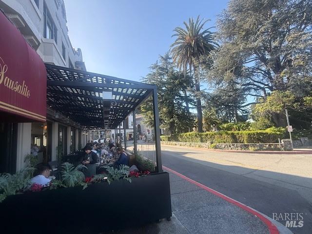 Detail Gallery Image 23 of 24 For 209 Cypress Pl, Sausalito,  CA 94965 - 2 Beds | 2 Baths