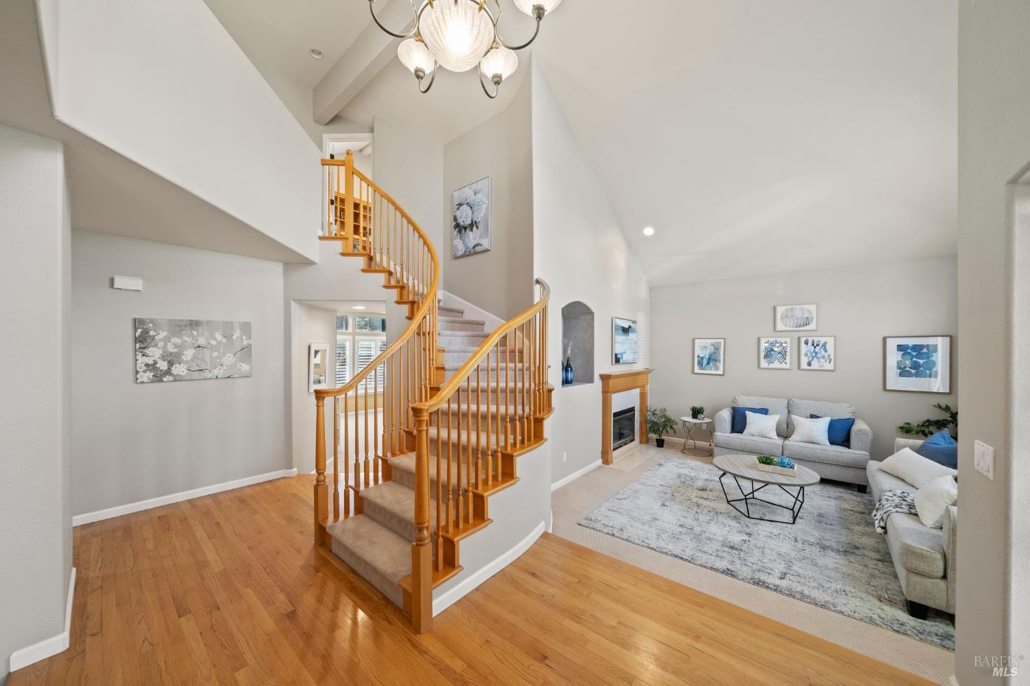 Detail Gallery Image 7 of 72 For 4706 Devonshire Pl, Santa Rosa,  CA 95405 - 5 Beds | 3 Baths