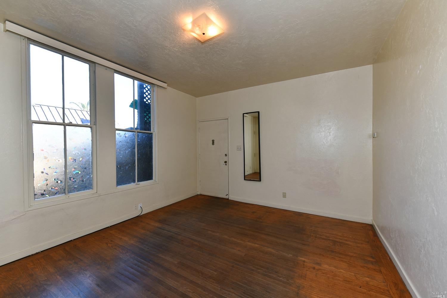 Detail Gallery Image 40 of 59 For 1519 Main St, Napa,  CA 94559 - – Beds | – Baths