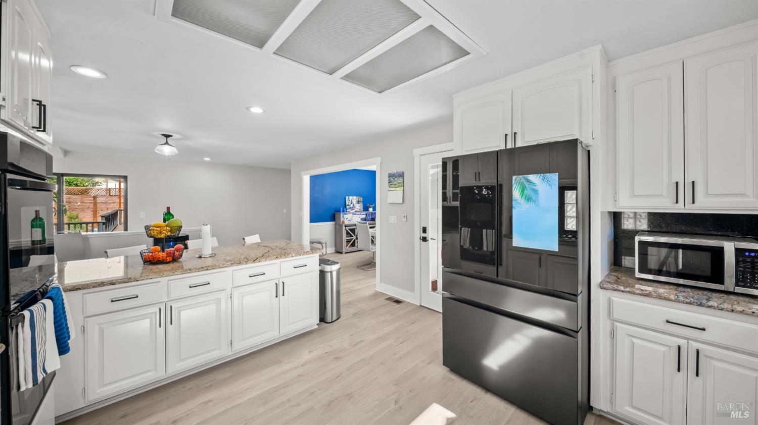 Detail Gallery Image 23 of 91 For 1081 Tamarisk Dr a,  Napa,  CA 94559 - 4 Beds | 3/1 Baths