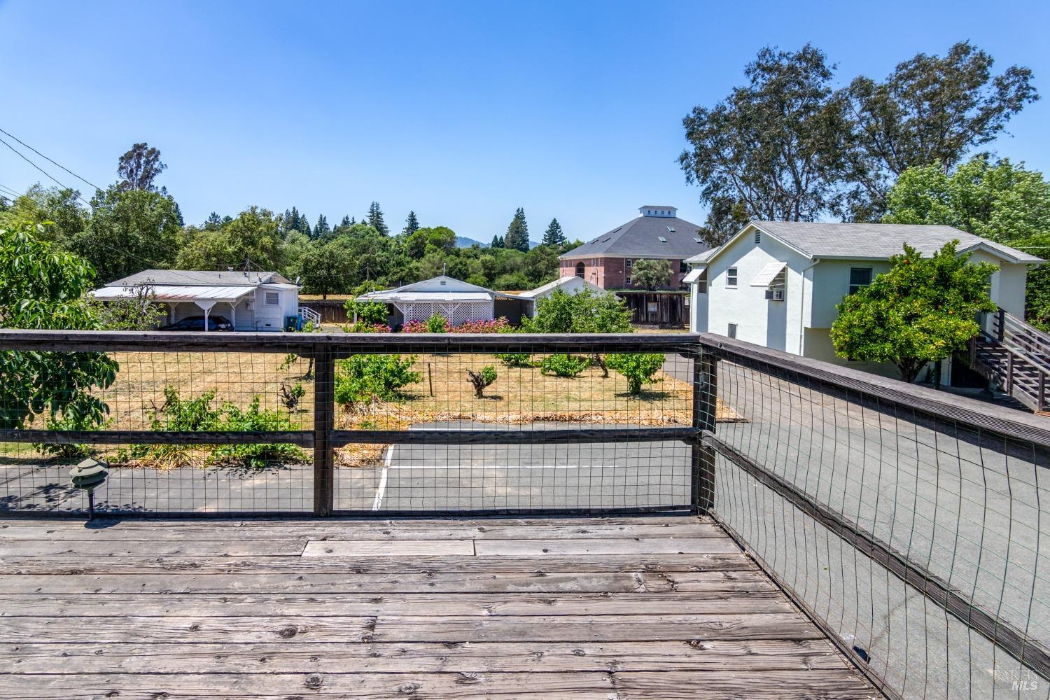 Detail Gallery Image 12 of 30 For 821 Healdsburg Ave, Healdsburg,  CA 95448 - – Beds | – Baths