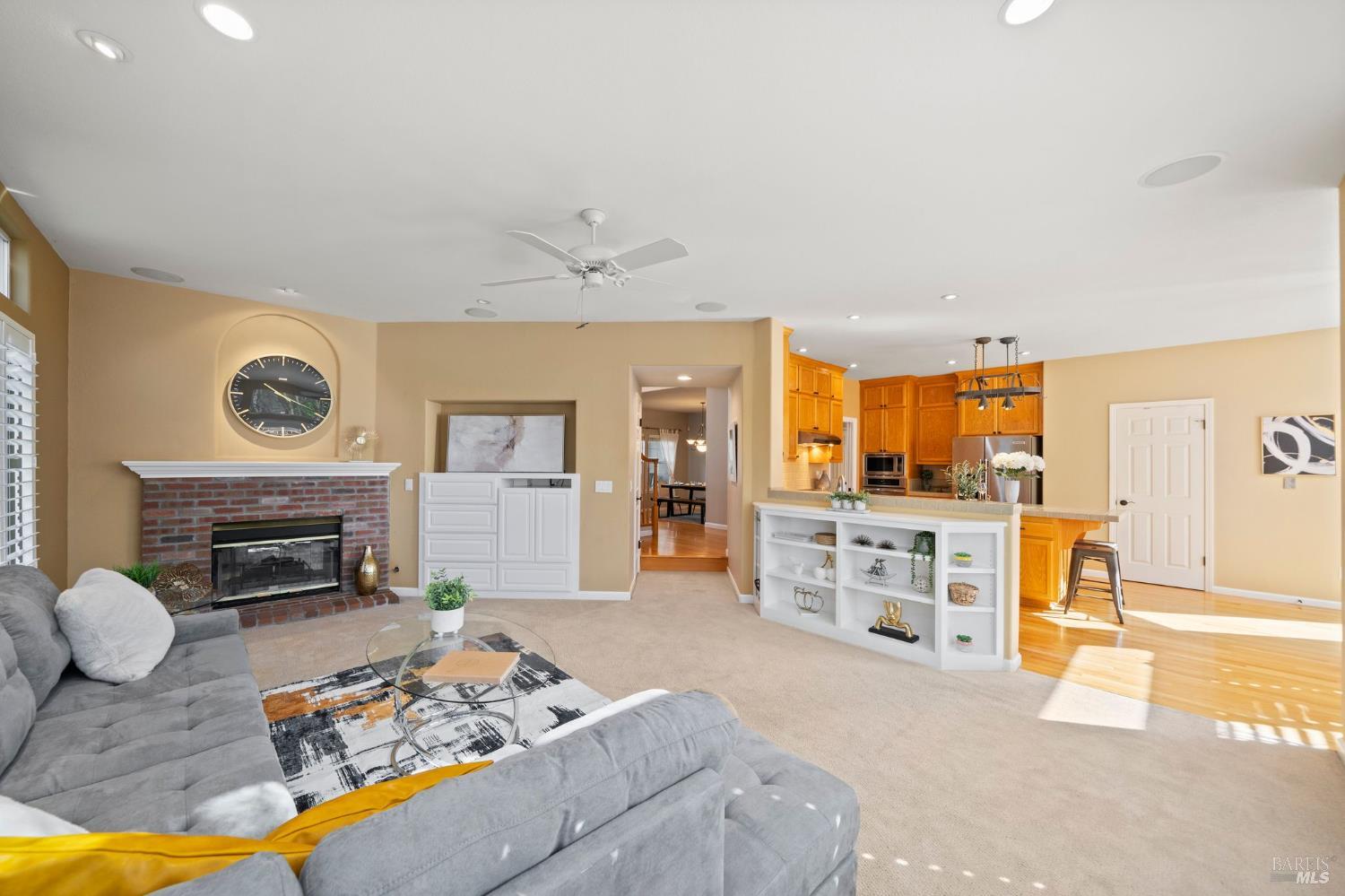 Detail Gallery Image 26 of 72 For 4706 Devonshire Pl, Santa Rosa,  CA 95405 - 5 Beds | 3 Baths