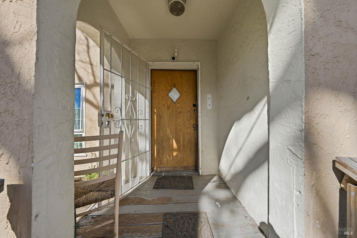 Detail Gallery Image 3 of 26 For 21129 Santa Clara Rd, Middletown,  CA 95461 - 3 Beds | 1/1 Baths