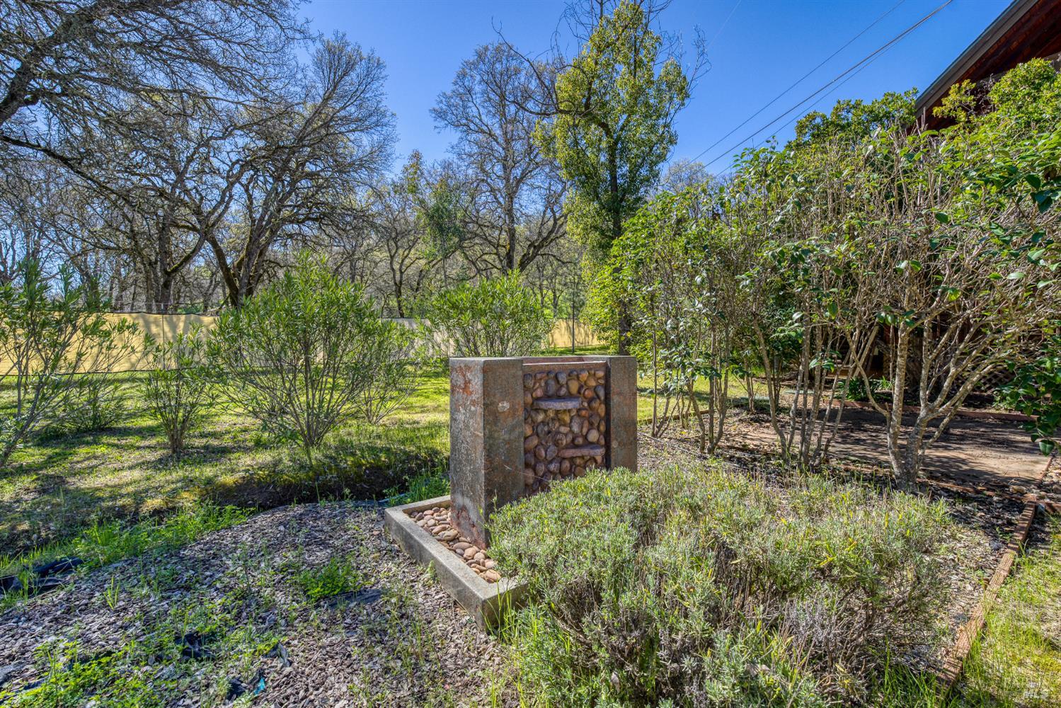 Detail Gallery Image 57 of 75 For 1001 Louis Way, Lakeport,  CA 95453 - 3 Beds | 2/1 Baths