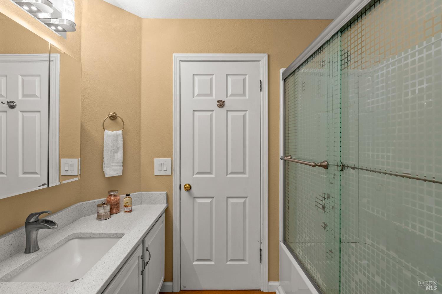 Detail Gallery Image 28 of 56 For 3321 Stratford Ct, Napa,  CA 94558 - 3 Beds | 2 Baths