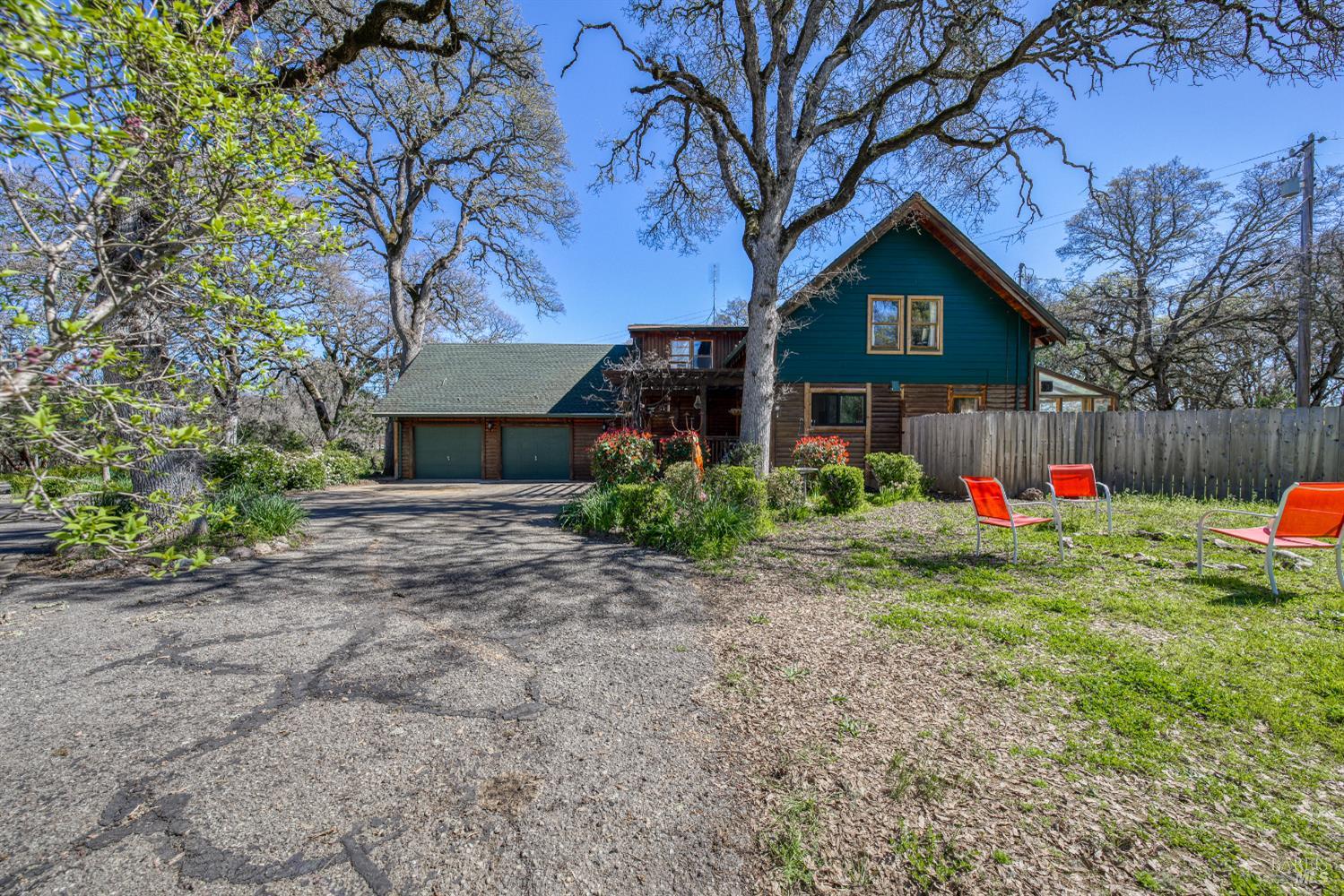 Detail Gallery Image 11 of 75 For 1001 Louis Way, Lakeport,  CA 95453 - 3 Beds | 2/1 Baths