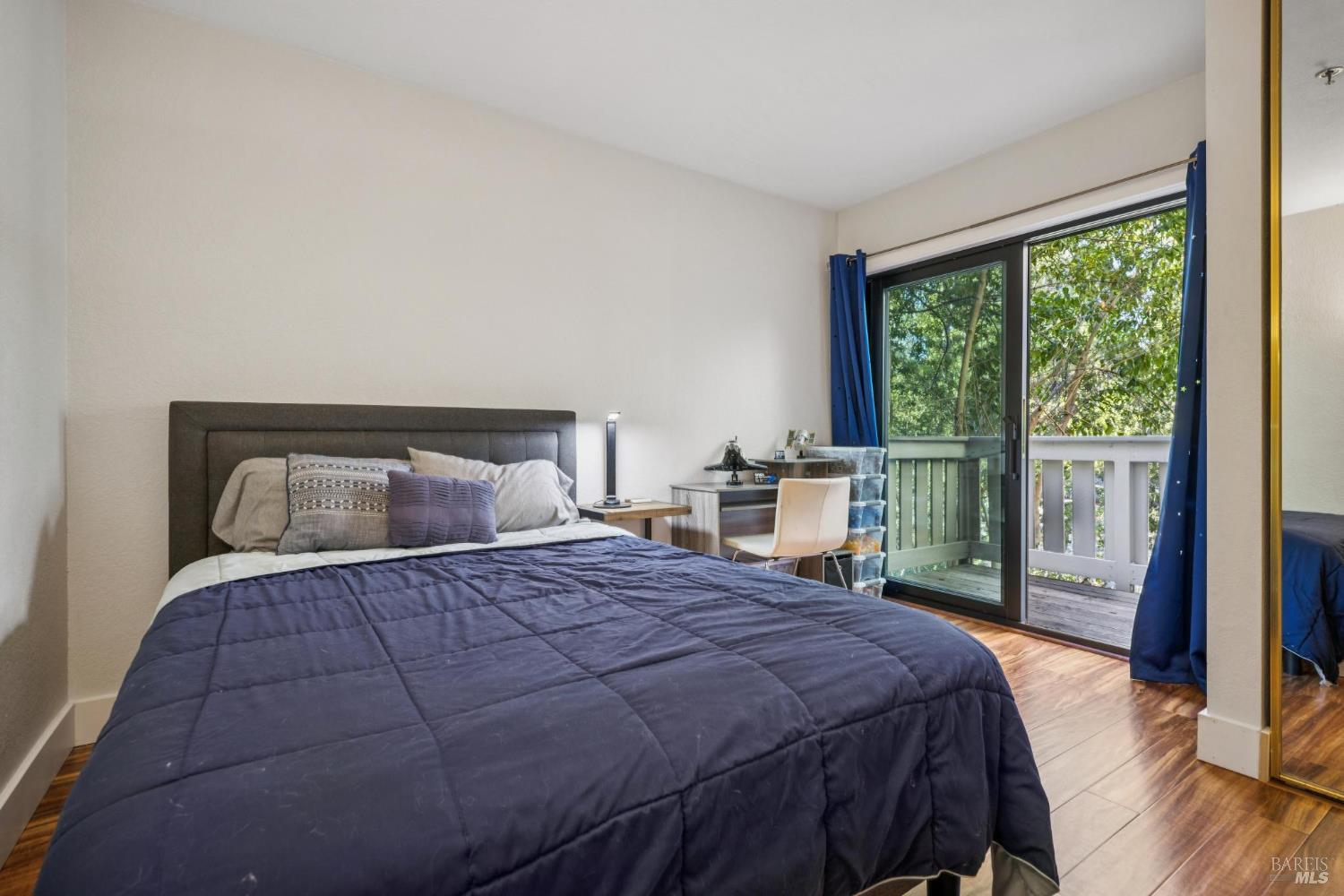 Detail Gallery Image 28 of 32 For 166 Pelican Ln, Novato,  CA 94949 - 4 Beds | 2/1 Baths