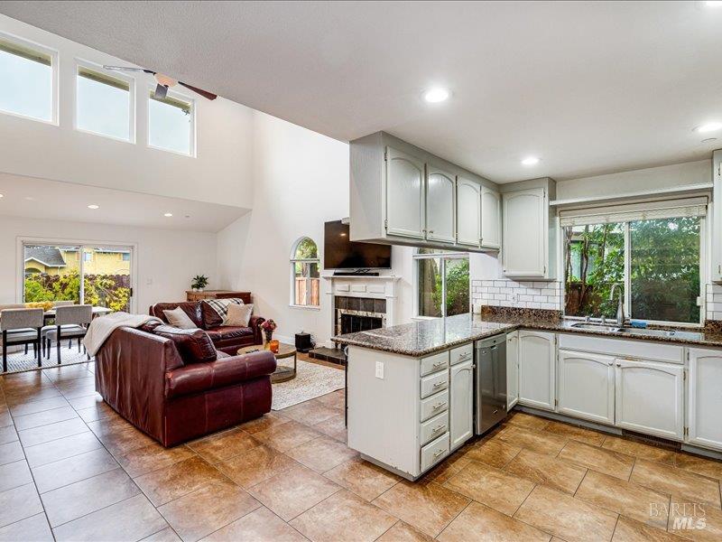 Detail Gallery Image 16 of 42 For 2108 Imola Ave a,  Napa,  CA 94559 - 3 Beds | 0 Baths