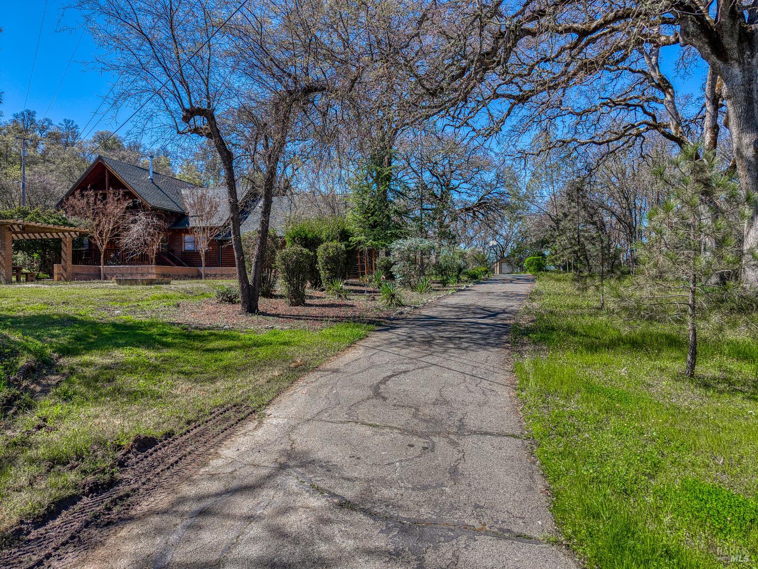 Detail Gallery Image 6 of 75 For 1001 Louis Way, Lakeport,  CA 95453 - 3 Beds | 2/1 Baths