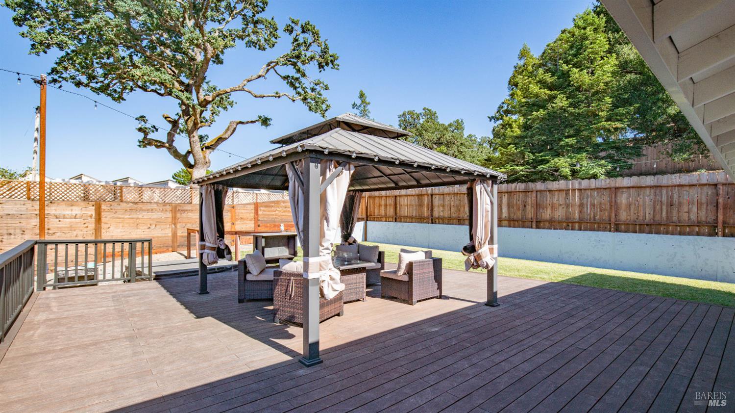 Detail Gallery Image 46 of 91 For 1081 Tamarisk Dr a,  Napa,  CA 94559 - 4 Beds | 3/1 Baths