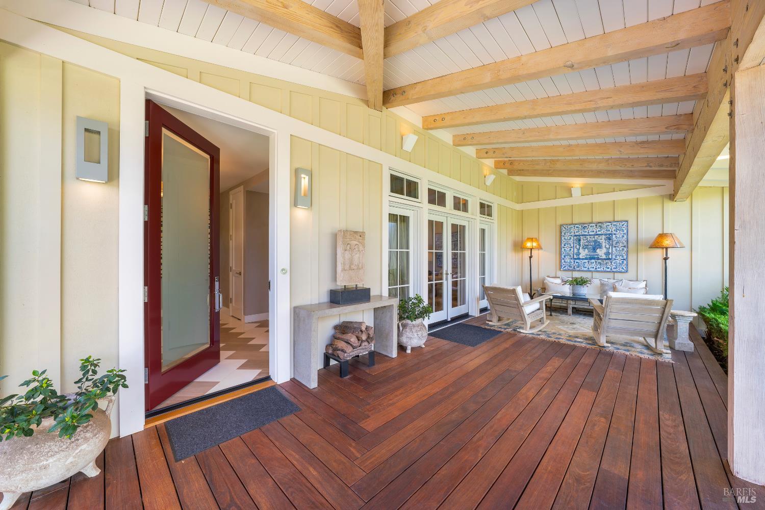 Detail Gallery Image 4 of 52 For 1551 Spring St, Saint Helena,  CA 94574 - 4 Beds | 4/1 Baths