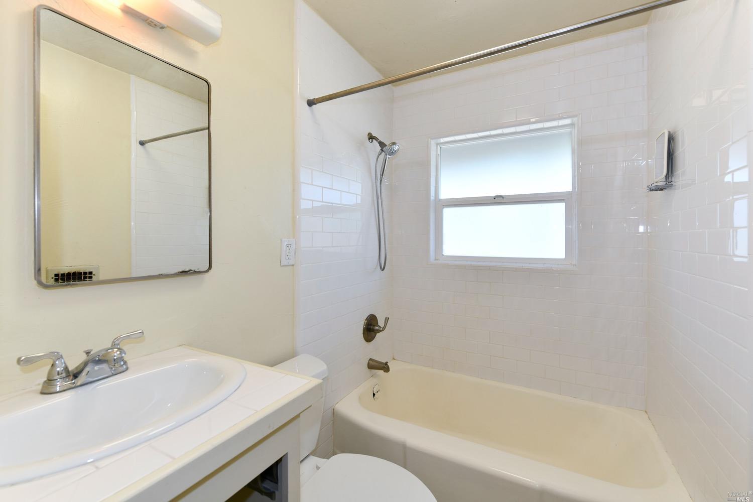 Detail Gallery Image 34 of 59 For 1519 Main St, Napa,  CA 94559 - – Beds | – Baths