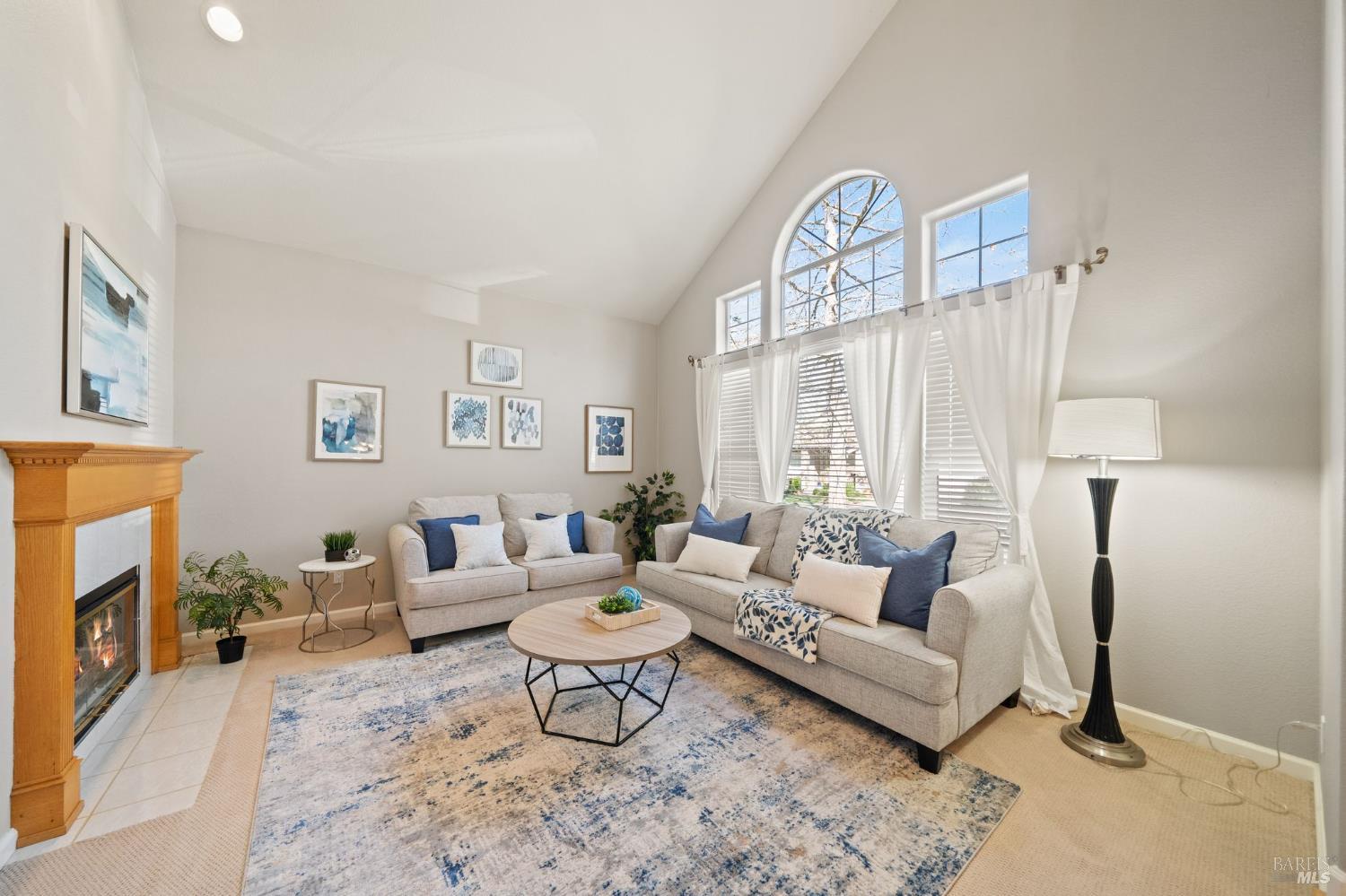 Detail Gallery Image 5 of 72 For 4706 Devonshire Pl, Santa Rosa,  CA 95405 - 5 Beds | 3 Baths