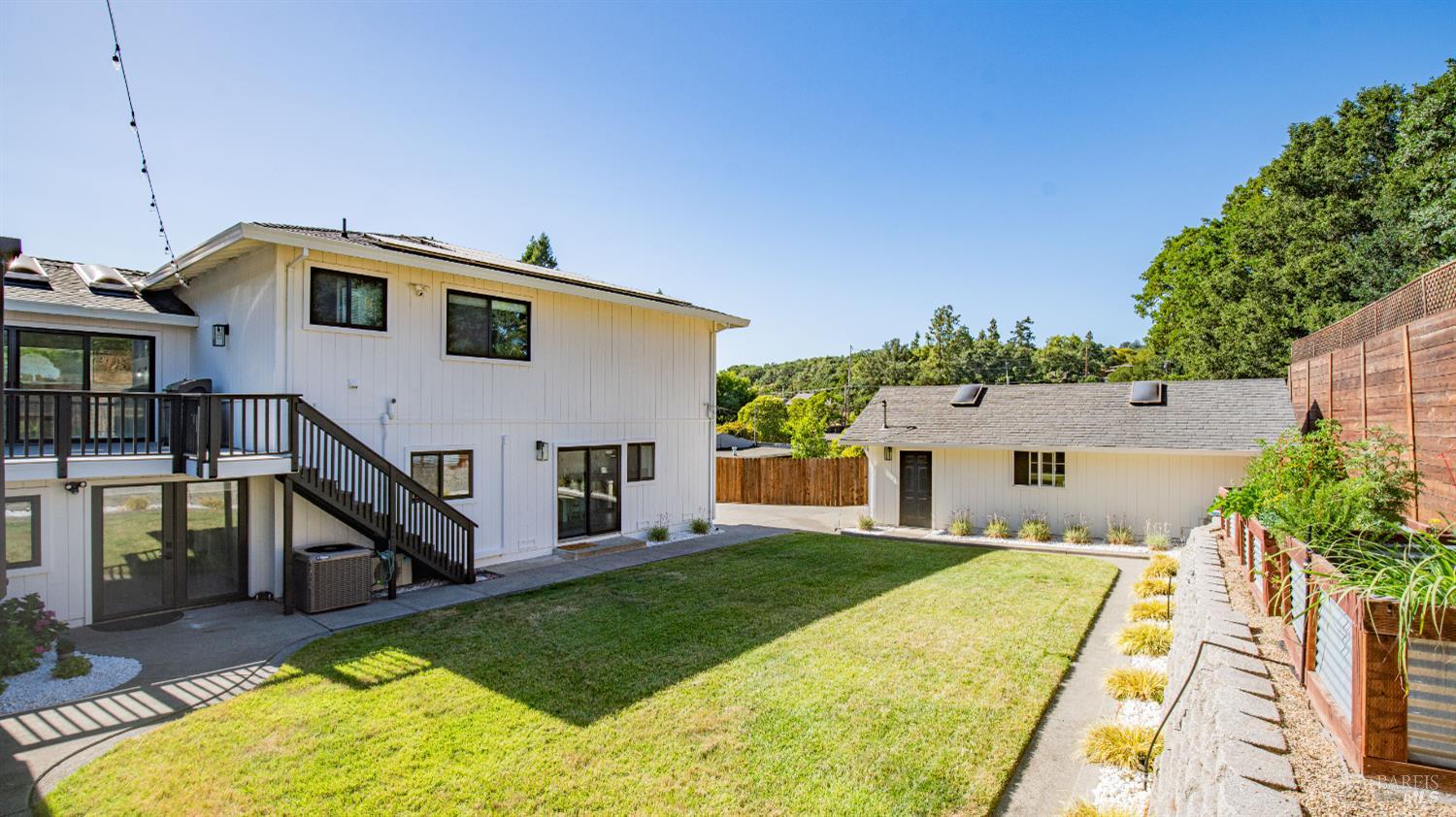 Detail Gallery Image 48 of 91 For 1081 Tamarisk Dr a,  Napa,  CA 94559 - 4 Beds | 3/1 Baths