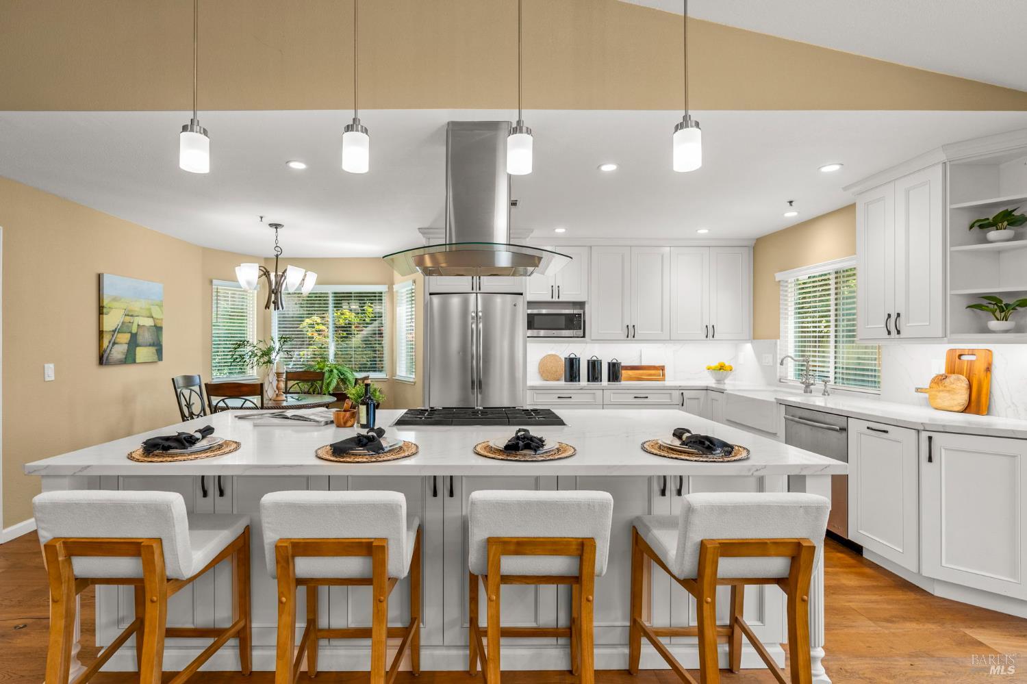 Detail Gallery Image 15 of 56 For 3321 Stratford Ct, Napa,  CA 94558 - 3 Beds | 2 Baths