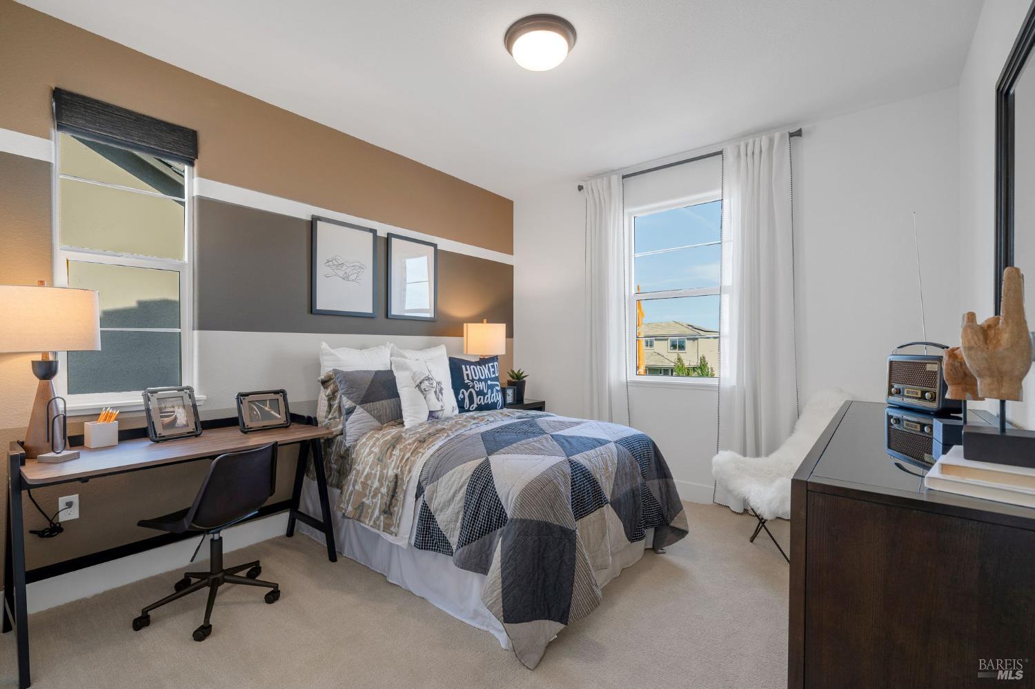 Detail Gallery Image 32 of 39 For 516 Eagle Cir, Oakley,  CA 94561 - 5 Beds | 3 Baths