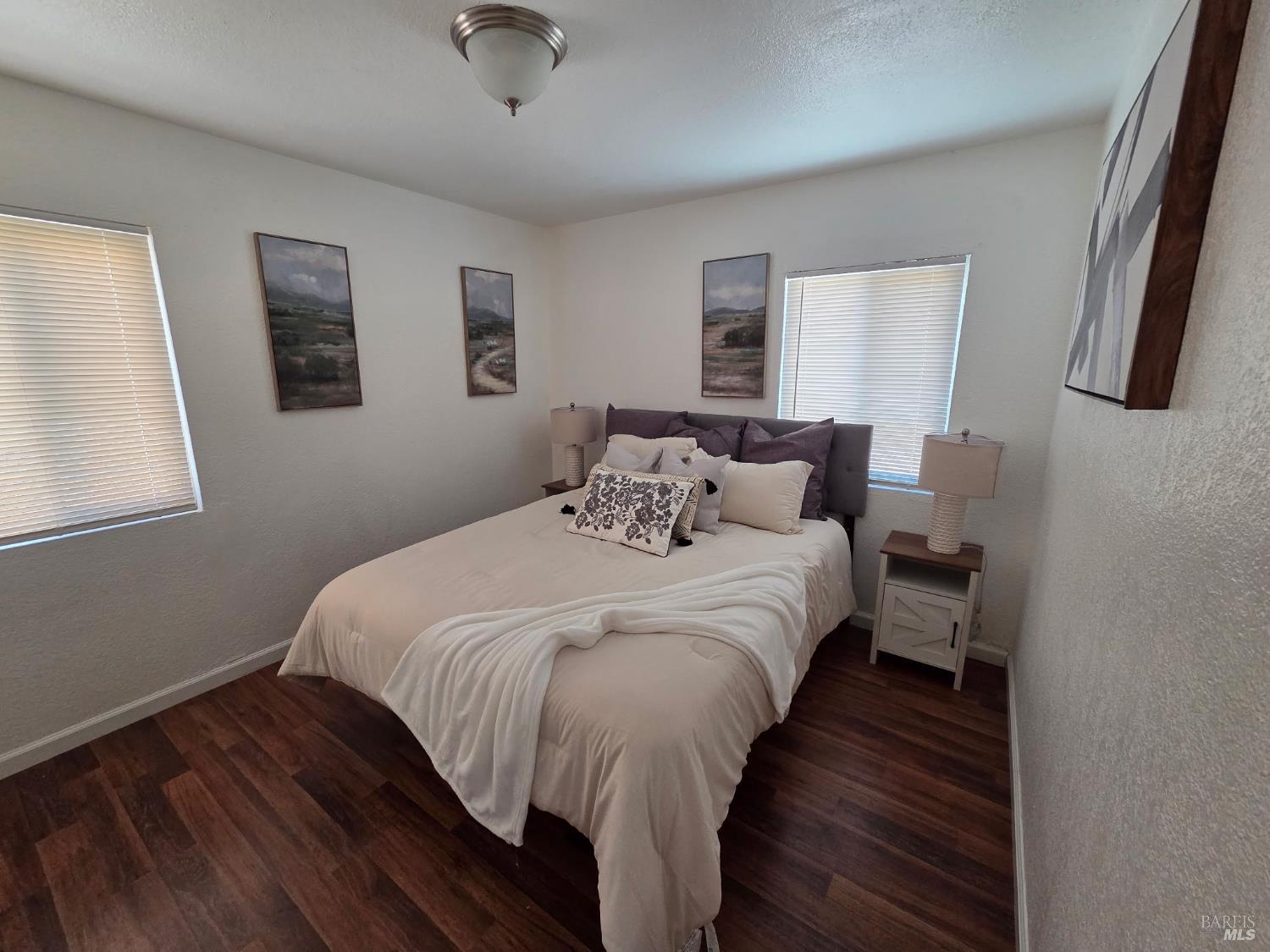 Detail Gallery Image 5 of 10 For 144 Hogan Ave, Vallejo,  CA 94589 - 3 Beds | 1 Baths