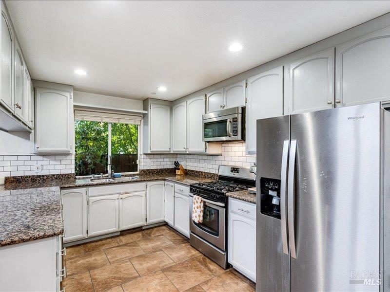 Detail Gallery Image 15 of 42 For 2108 Imola Ave a,  Napa,  CA 94559 - 3 Beds | 0 Baths