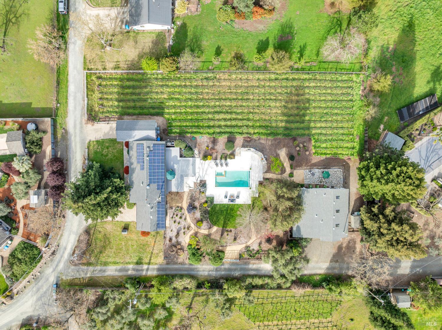 Detail Gallery Image 36 of 41 For 8854 Egg Farm Ln, Kenwood,  CA 95452 - 5 Beds | 3 Baths