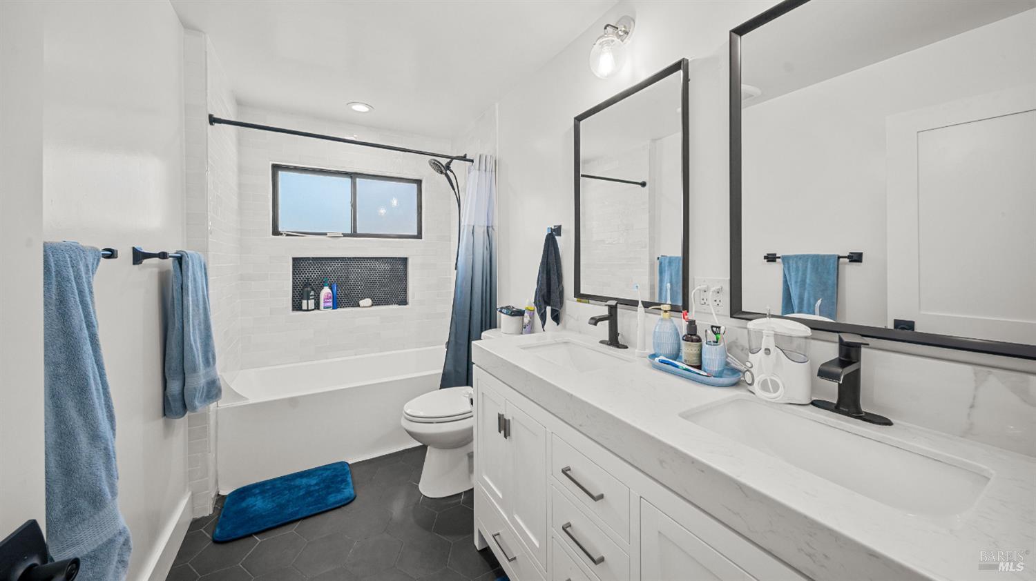 Detail Gallery Image 42 of 91 For 1081 Tamarisk Dr a,  Napa,  CA 94559 - 4 Beds | 3/1 Baths