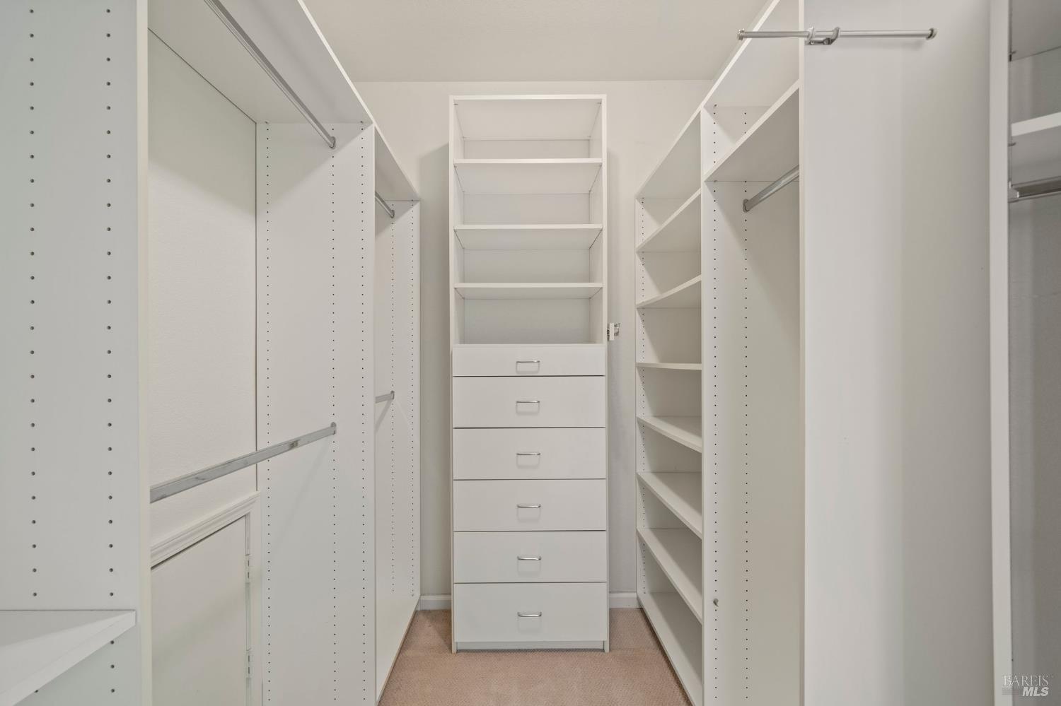 Detail Gallery Image 42 of 72 For 4706 Devonshire Pl, Santa Rosa,  CA 95405 - 5 Beds | 3 Baths