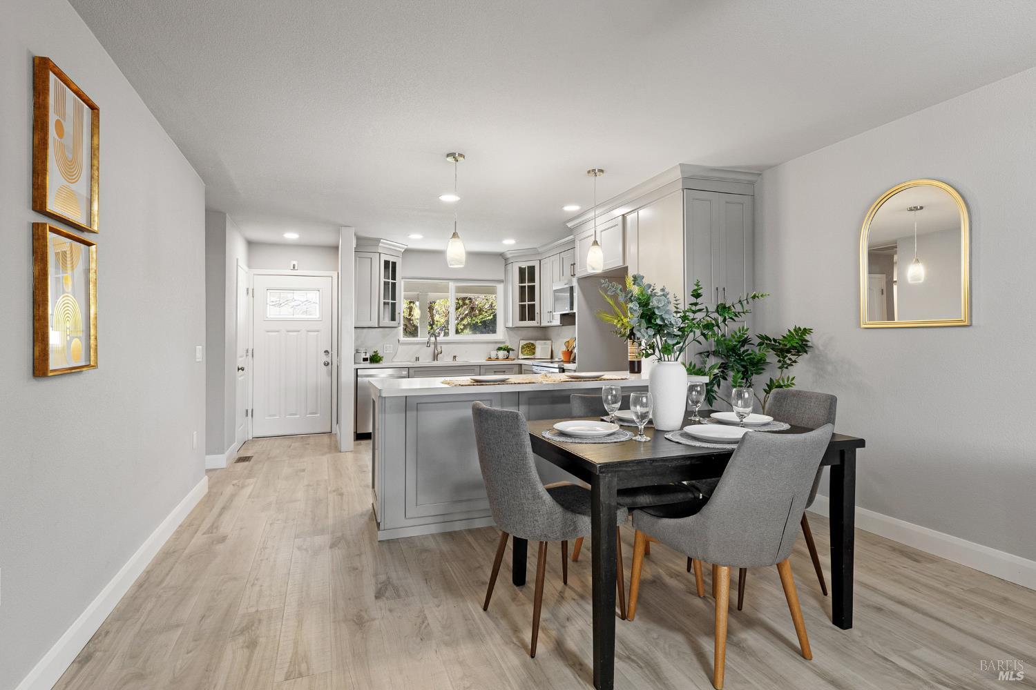 Detail Gallery Image 14 of 26 For 121 Sequoia Dr, Vacaville,  CA 95687 - 1 Beds | 1 Baths