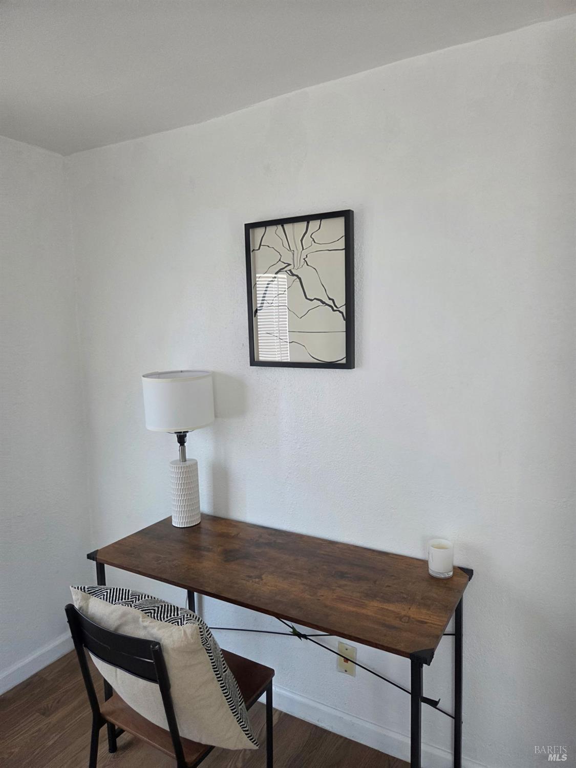 Detail Gallery Image 8 of 10 For 144 Hogan Ave, Vallejo,  CA 94589 - 3 Beds | 1 Baths