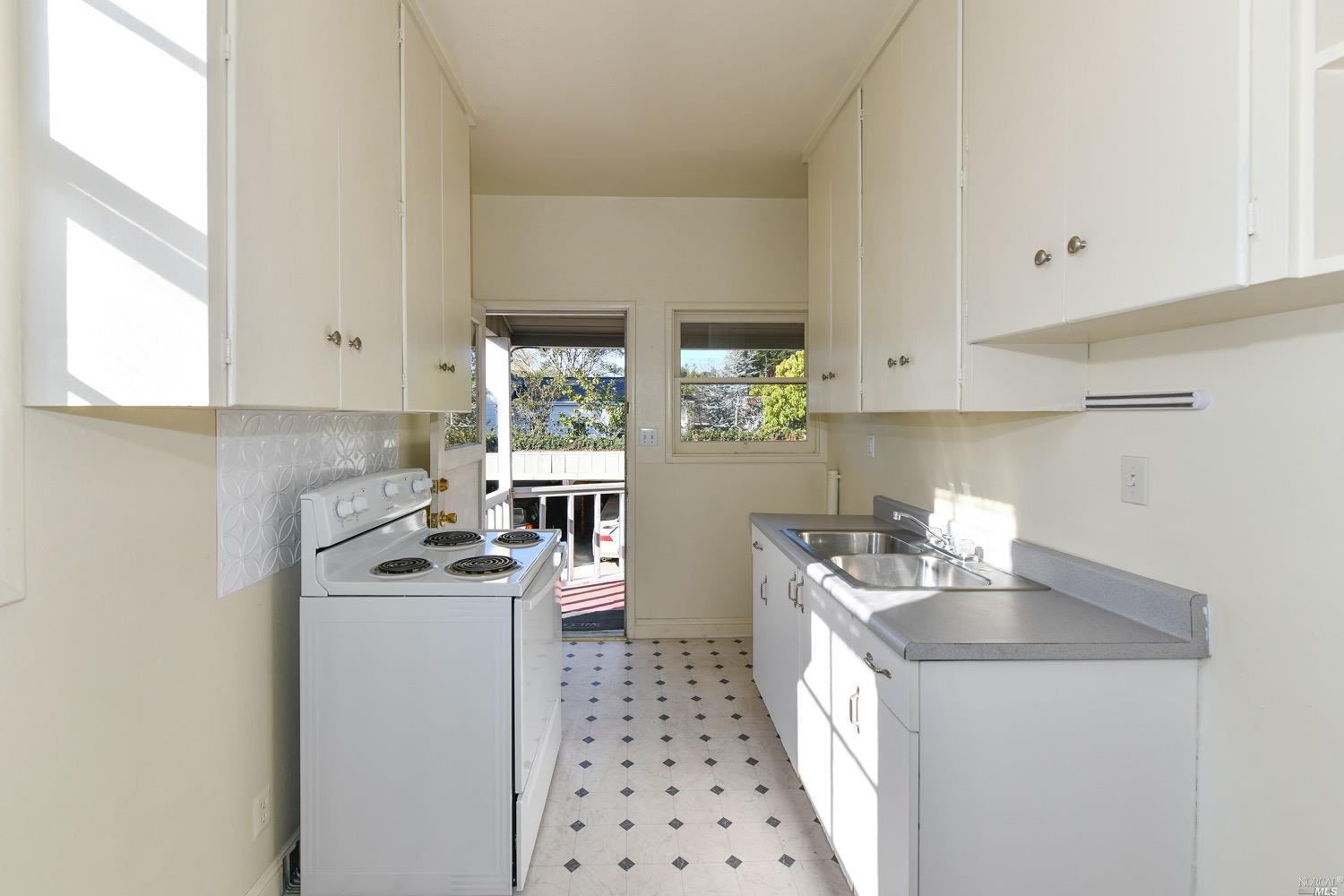 Detail Gallery Image 19 of 59 For 1519 Main St, Napa,  CA 94559 - – Beds | – Baths