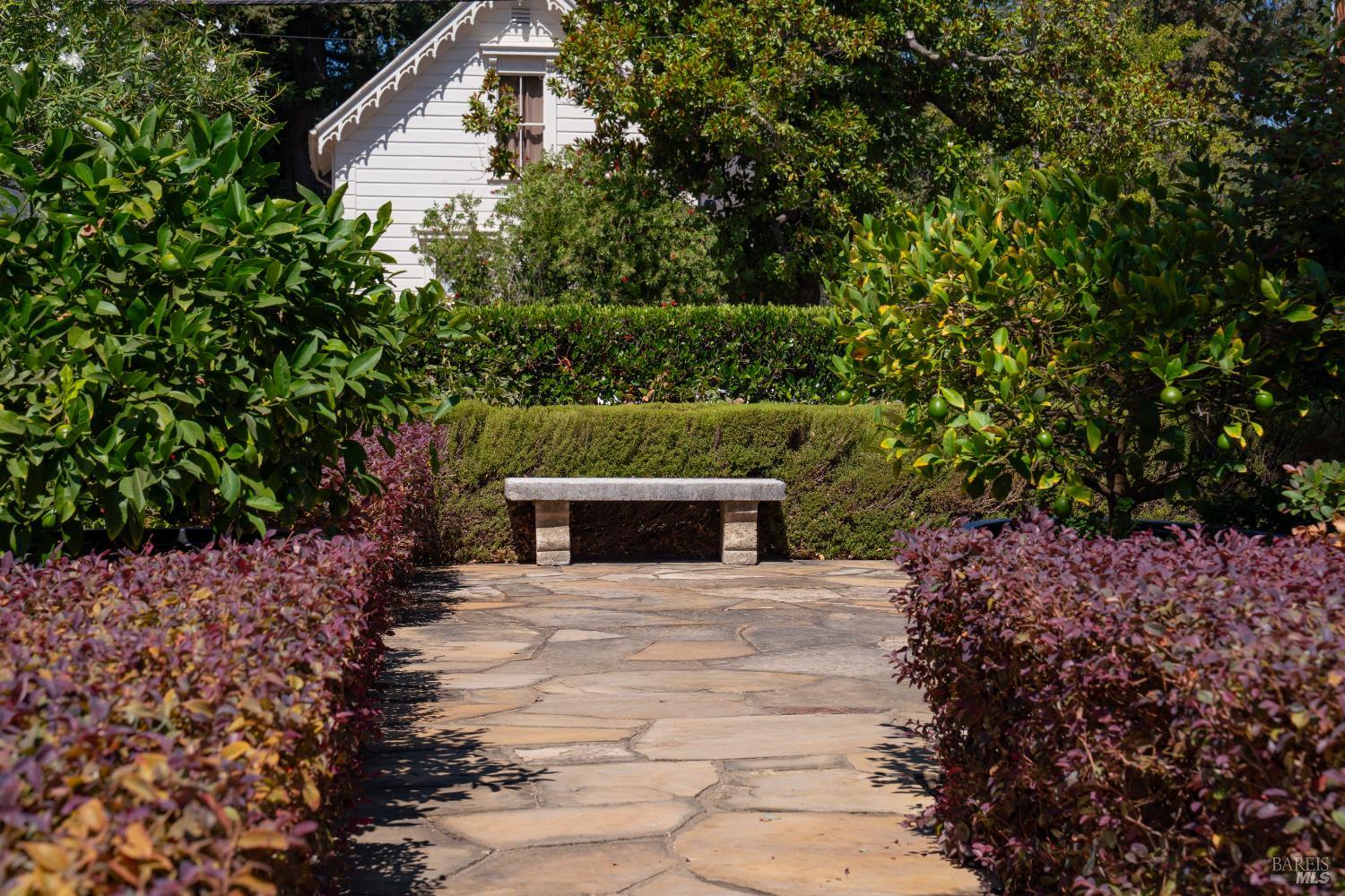 Detail Gallery Image 43 of 52 For 1551 Spring St, Saint Helena,  CA 94574 - 4 Beds | 4/1 Baths