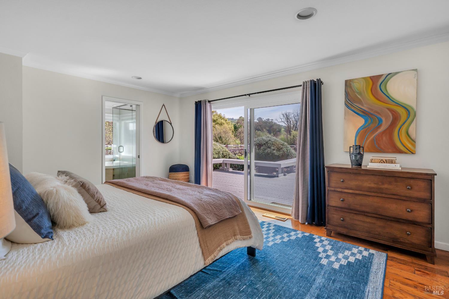 Detail Gallery Image 13 of 41 For 8854 Egg Farm Ln, Kenwood,  CA 95452 - 5 Beds | 3 Baths