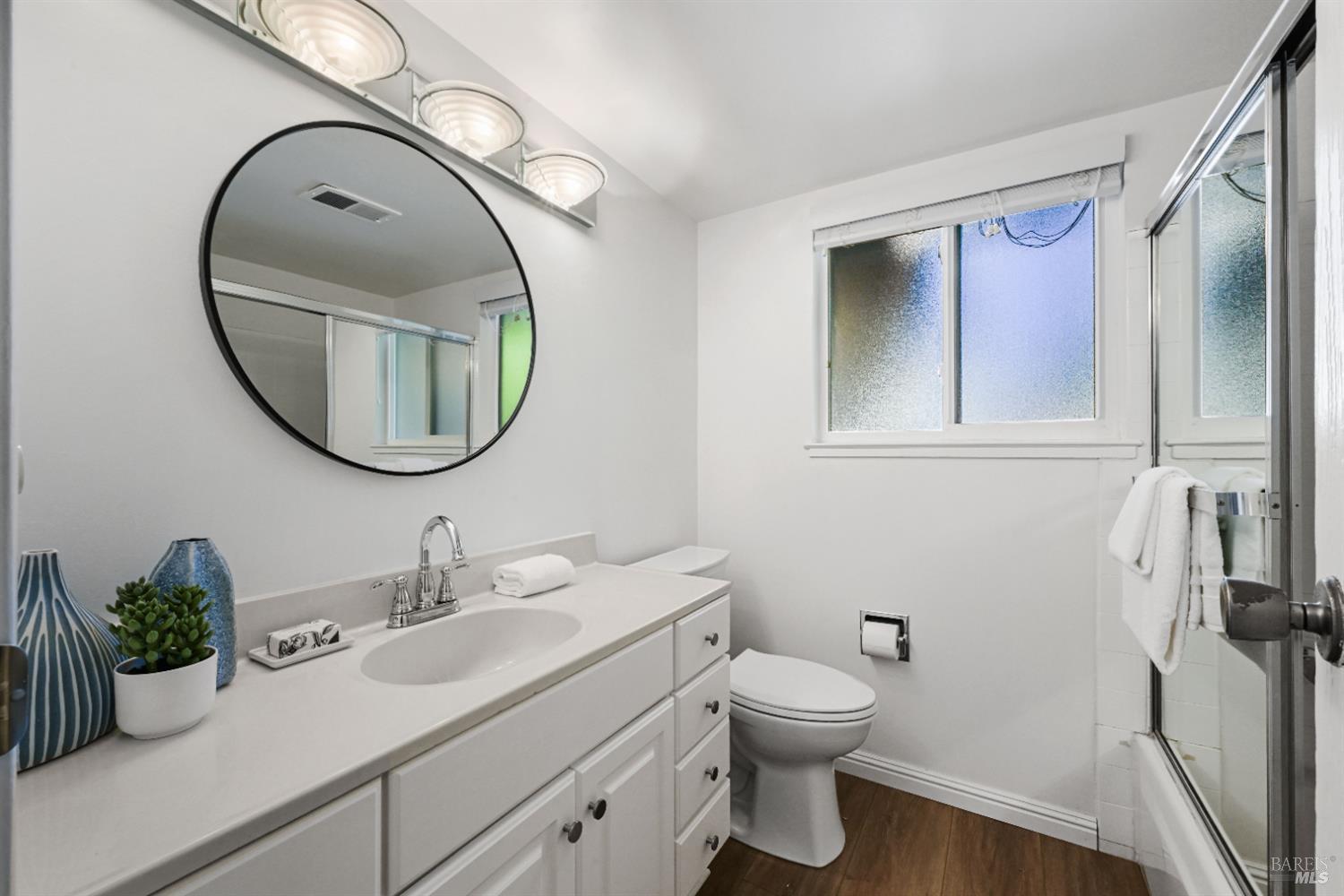 Detail Gallery Image 34 of 37 For 91 Grande Paseo Unkn, San Rafael,  CA 94903 - 4 Beds | 2/1 Baths