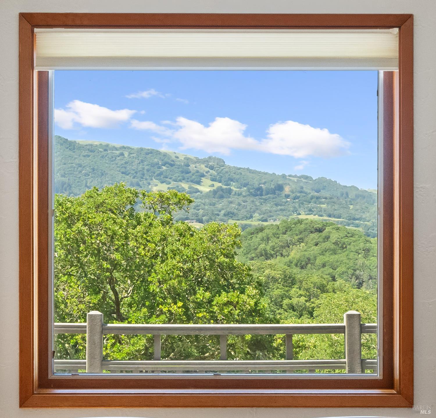 Detail Gallery Image 15 of 45 For 10601 Slattery Rd, Glen Ellen,  CA 95442 - 3 Beds | 2 Baths