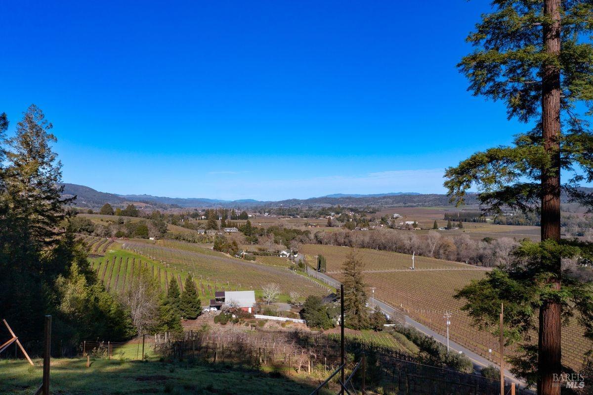 Detail Gallery Image 3 of 43 For 3210 W Dry Creek Rd, Healdsburg,  CA 95448 - – Beds | – Baths