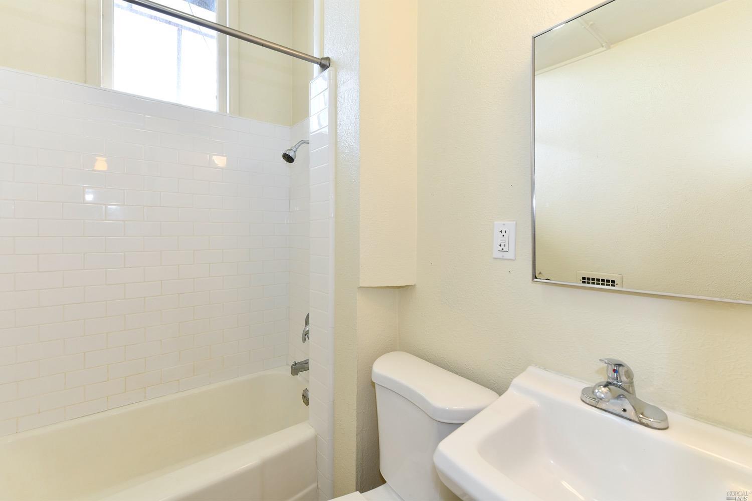 Detail Gallery Image 29 of 59 For 1519 Main St, Napa,  CA 94559 - – Beds | – Baths