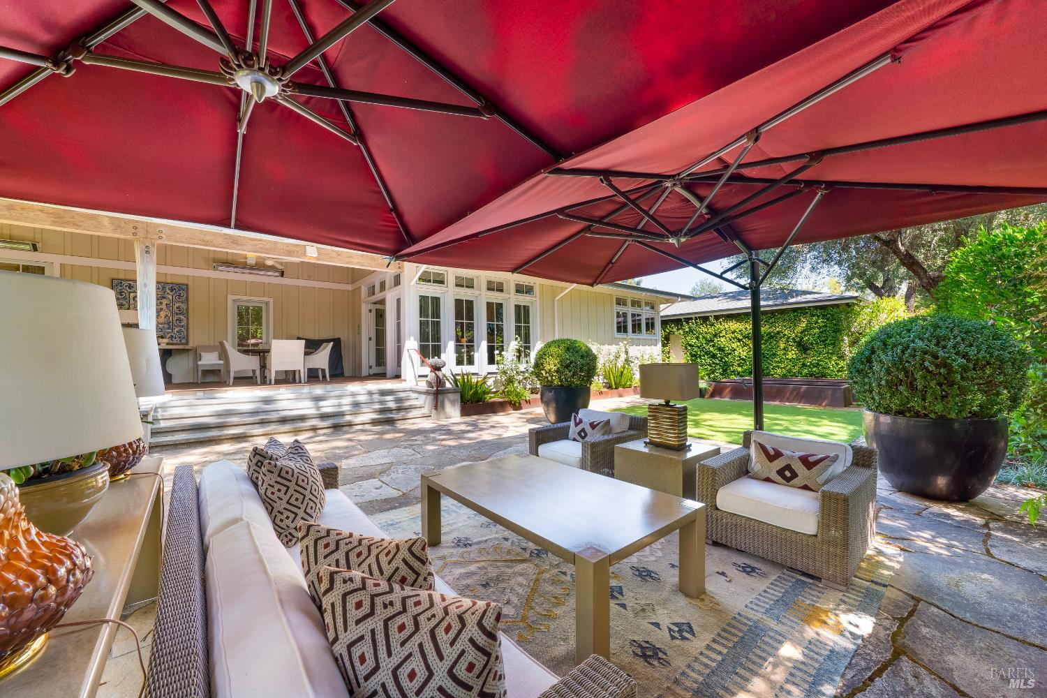 Detail Gallery Image 36 of 52 For 1551 Spring St, Saint Helena,  CA 94574 - 4 Beds | 4/1 Baths