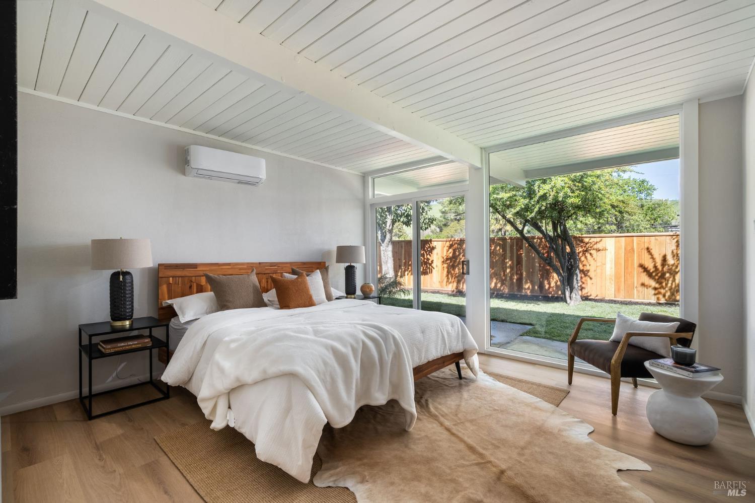 Detail Gallery Image 15 of 27 For 776 Montecillo Rd, San Rafael,  CA 94903 - 3 Beds | 2 Baths