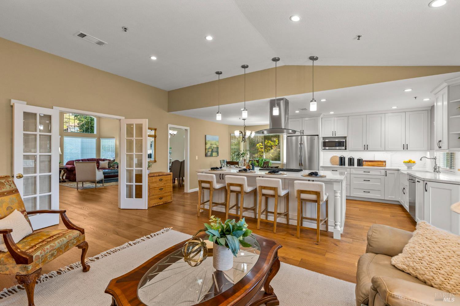Detail Gallery Image 23 of 56 For 3321 Stratford Ct, Napa,  CA 94558 - 3 Beds | 2 Baths