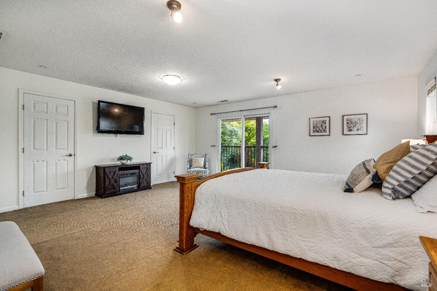 Detail Gallery Image 34 of 42 For 2108 Imola Ave a,  Napa,  CA 94559 - 3 Beds | 0 Baths
