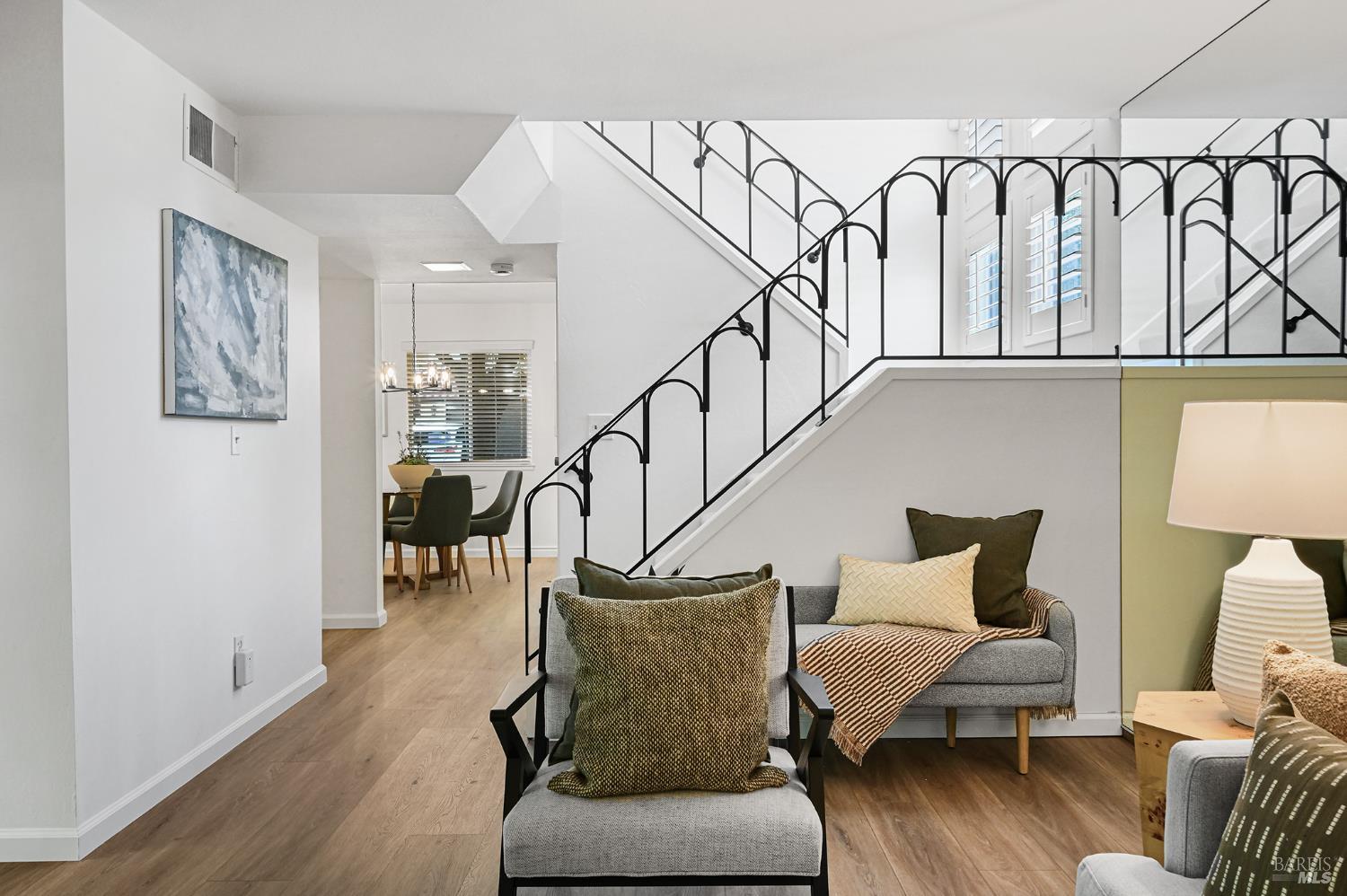 Detail Gallery Image 10 of 37 For 91 Grande Paseo Unkn, San Rafael,  CA 94903 - 4 Beds | 2/1 Baths