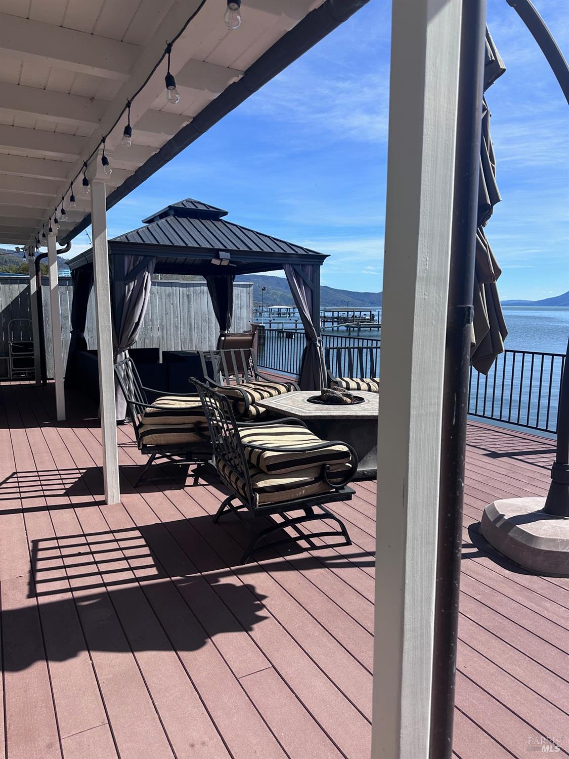 Detail Gallery Image 11 of 14 For 3219 Lakeshore Blvd, Nice,  CA 95464 - 2 Beds | 1/1 Baths