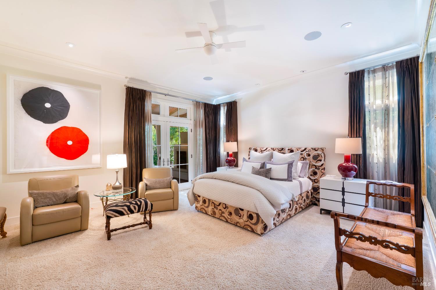 Detail Gallery Image 21 of 52 For 1551 Spring St, Saint Helena,  CA 94574 - 4 Beds | 4/1 Baths