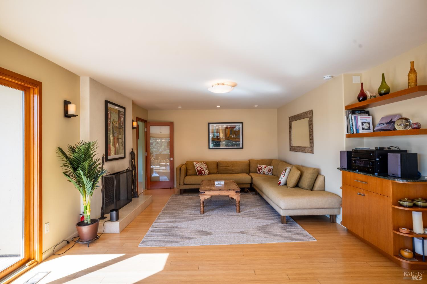 Detail Gallery Image 28 of 49 For 452 Chestnut Ave, Sonoma,  CA 95476 - 3 Beds | 2 Baths