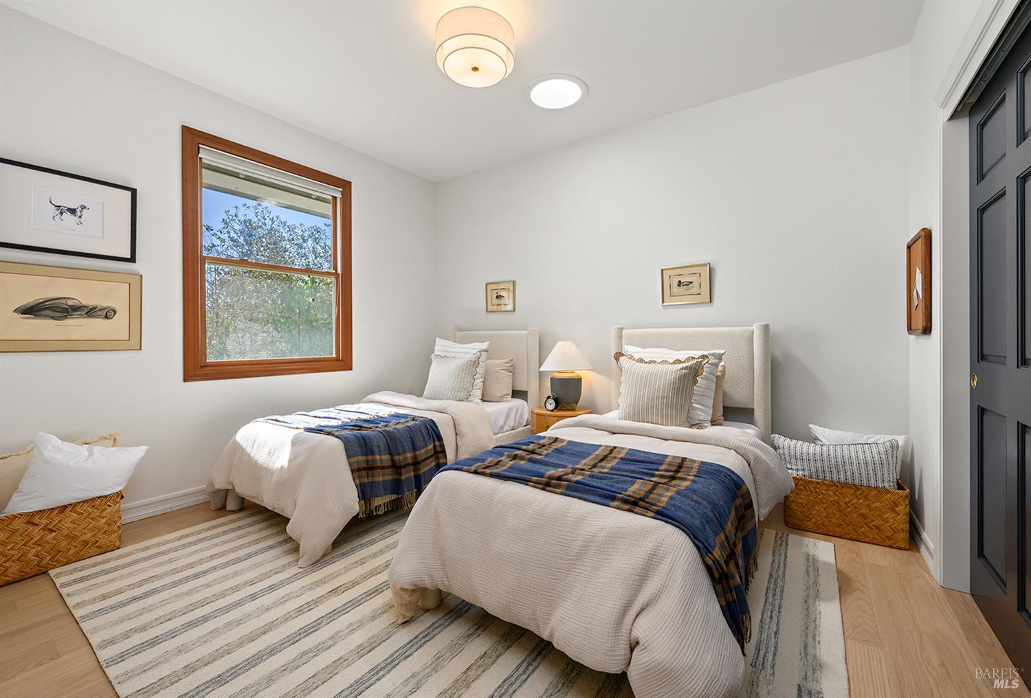 Detail Gallery Image 40 of 61 For 735 Johnson St, Healdsburg,  CA 95448 - 3 Beds | 2 Baths