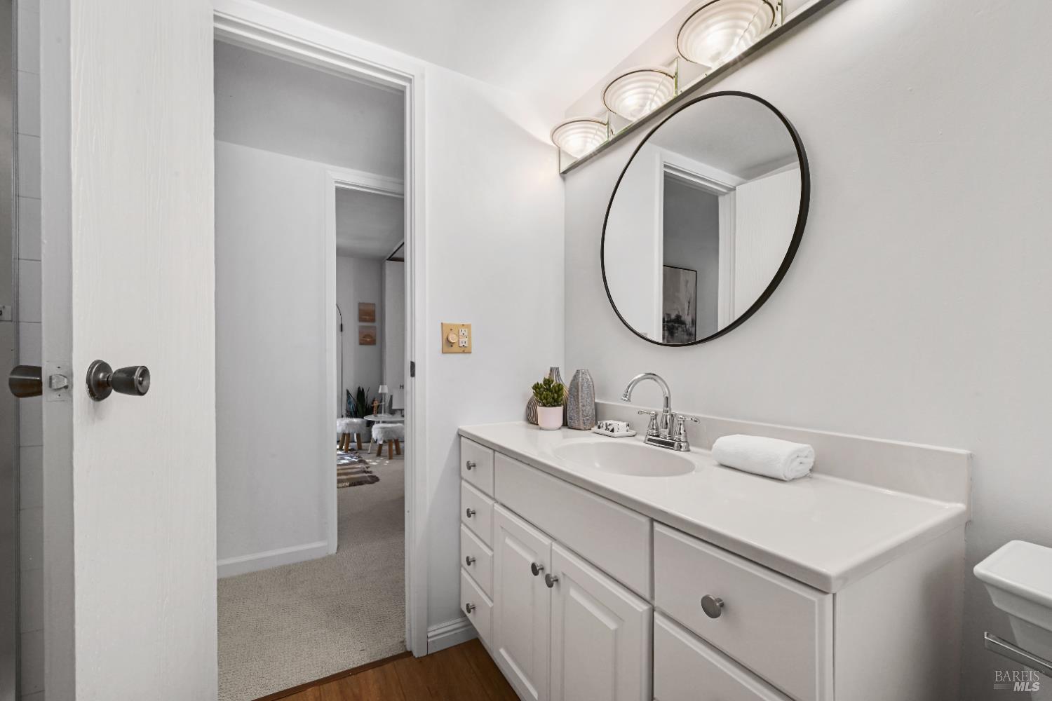 Detail Gallery Image 35 of 37 For 91 Grande Paseo Unkn, San Rafael,  CA 94903 - 4 Beds | 2/1 Baths