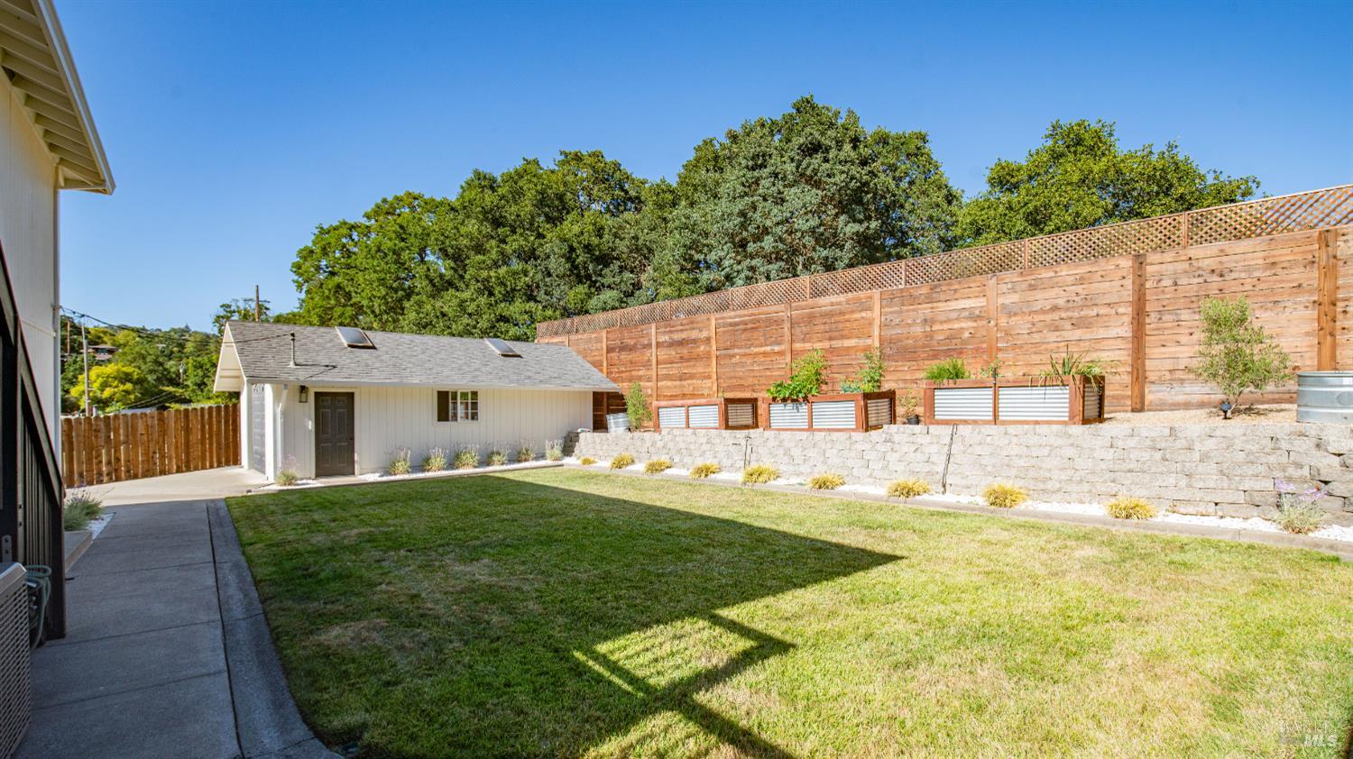 Detail Gallery Image 56 of 91 For 1081 Tamarisk Dr a,  Napa,  CA 94559 - 4 Beds | 3/1 Baths